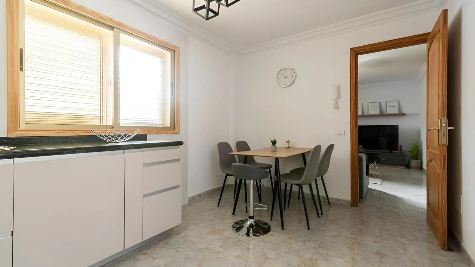 Apartamento Lovely House In Gran Canaria Next To The Airport Melenara