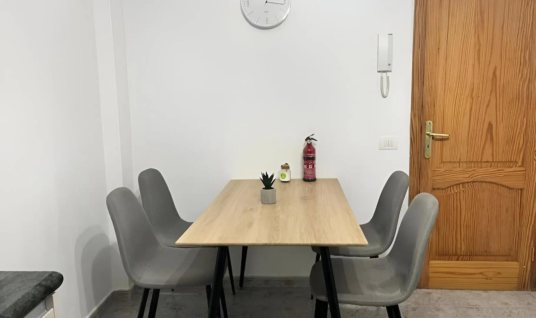Apartamento Lovely House In Gran Canaria Next To The Airport Melenara